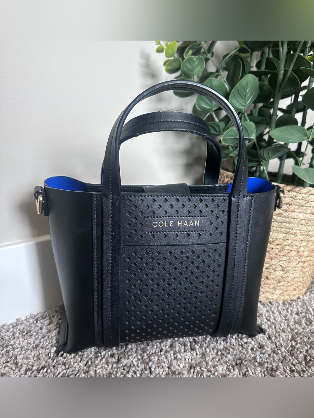 Cole Haan Black 100% Genuine Leather Small Bag